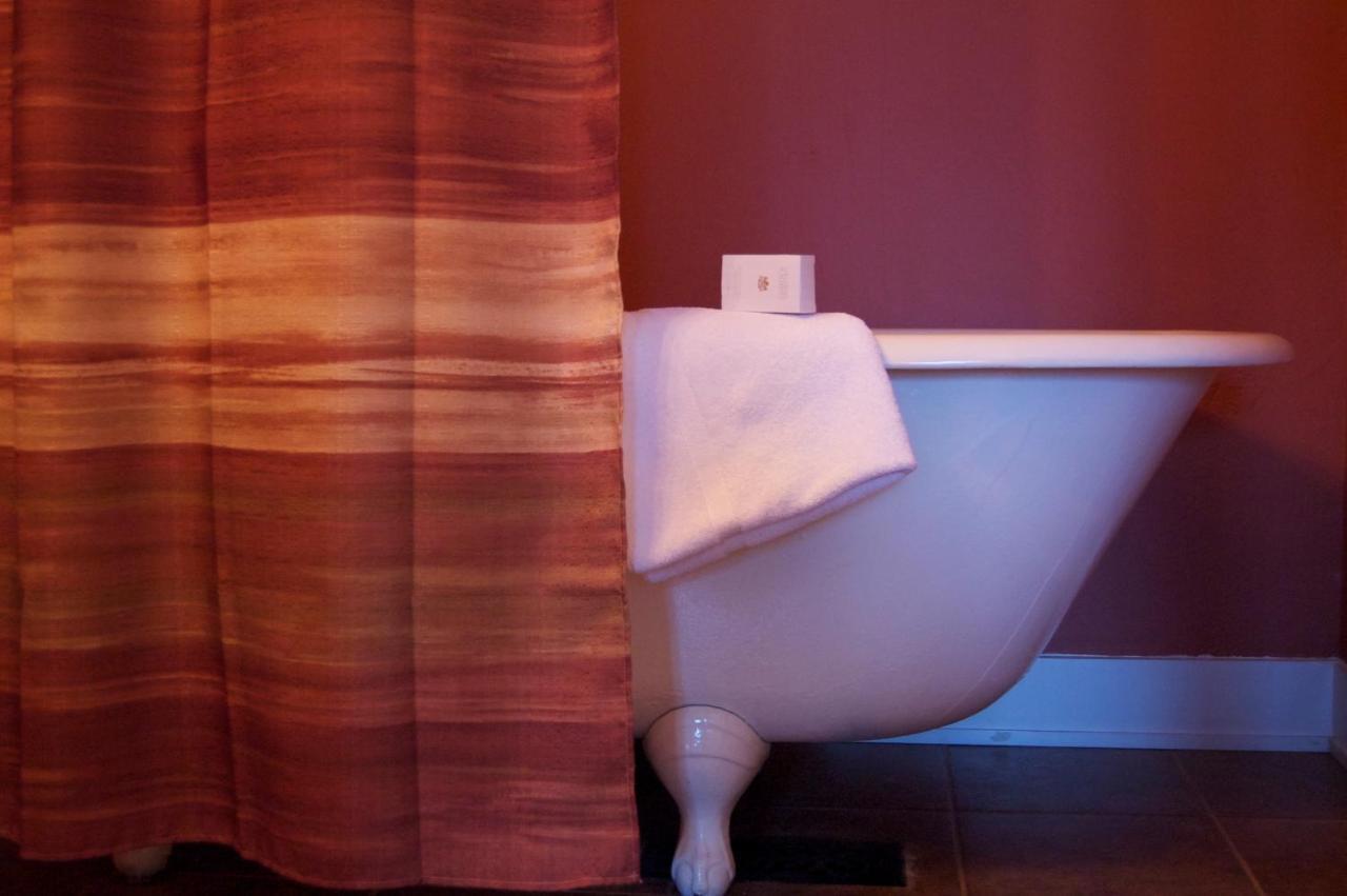 Lara House Bed And Breakfast Бенд Екстер'єр фото