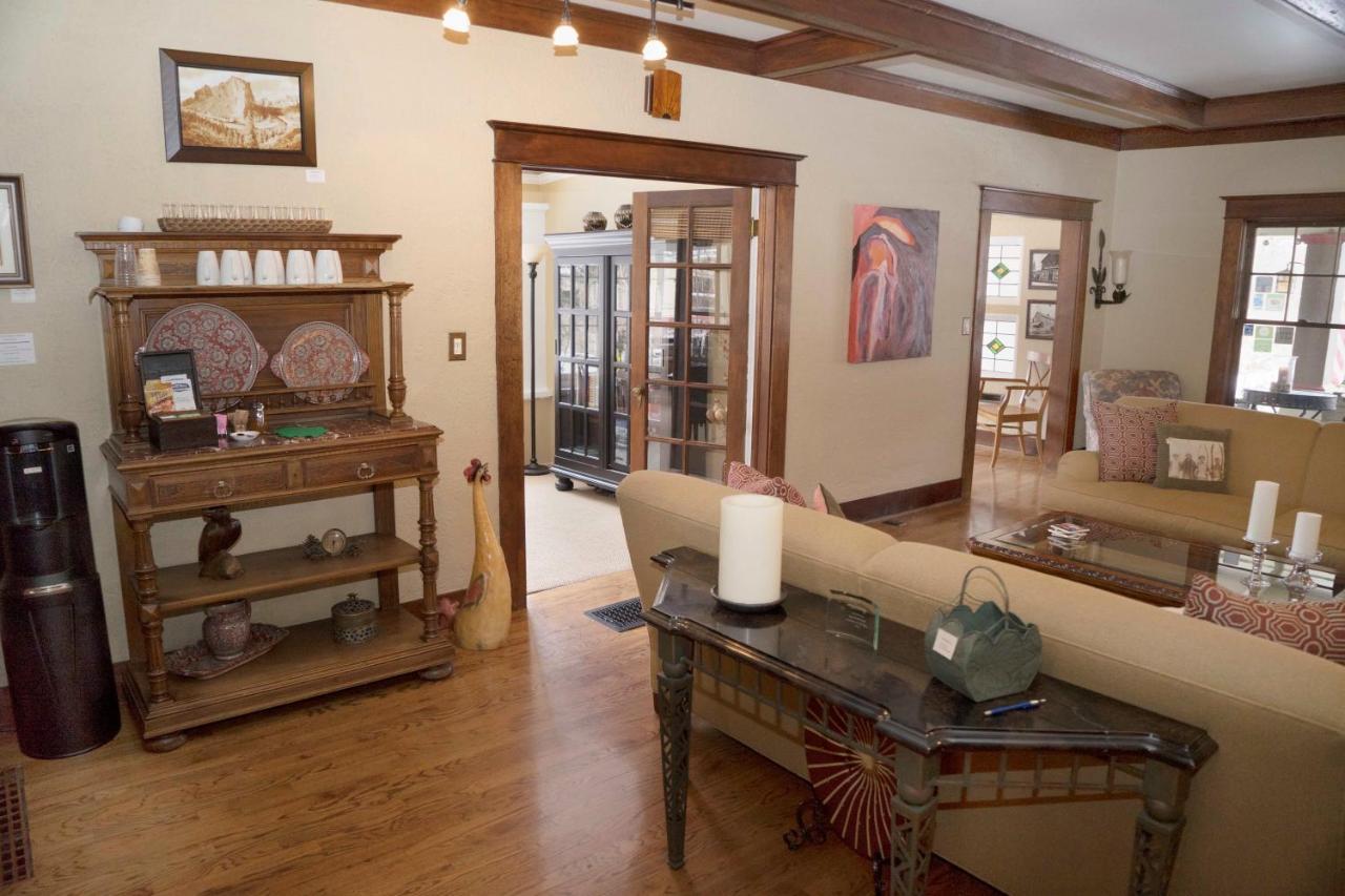 Lara House Bed And Breakfast Бенд Екстер'єр фото